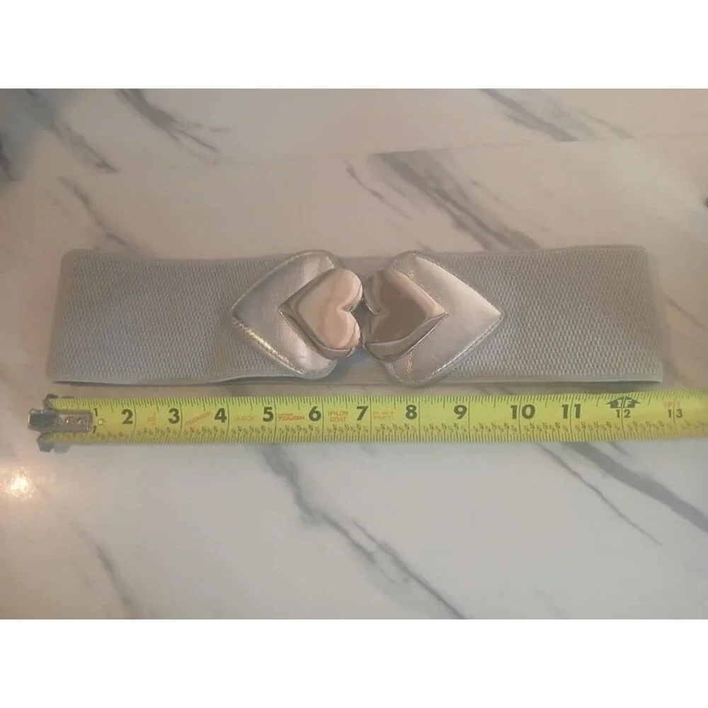 Silver Heart Wide Stretch Belt